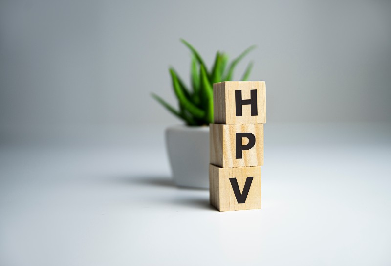 Condolimas anales papiloma virus especialista cura Dr. Xavier Obando Cirujano Coloproctólogo Quito